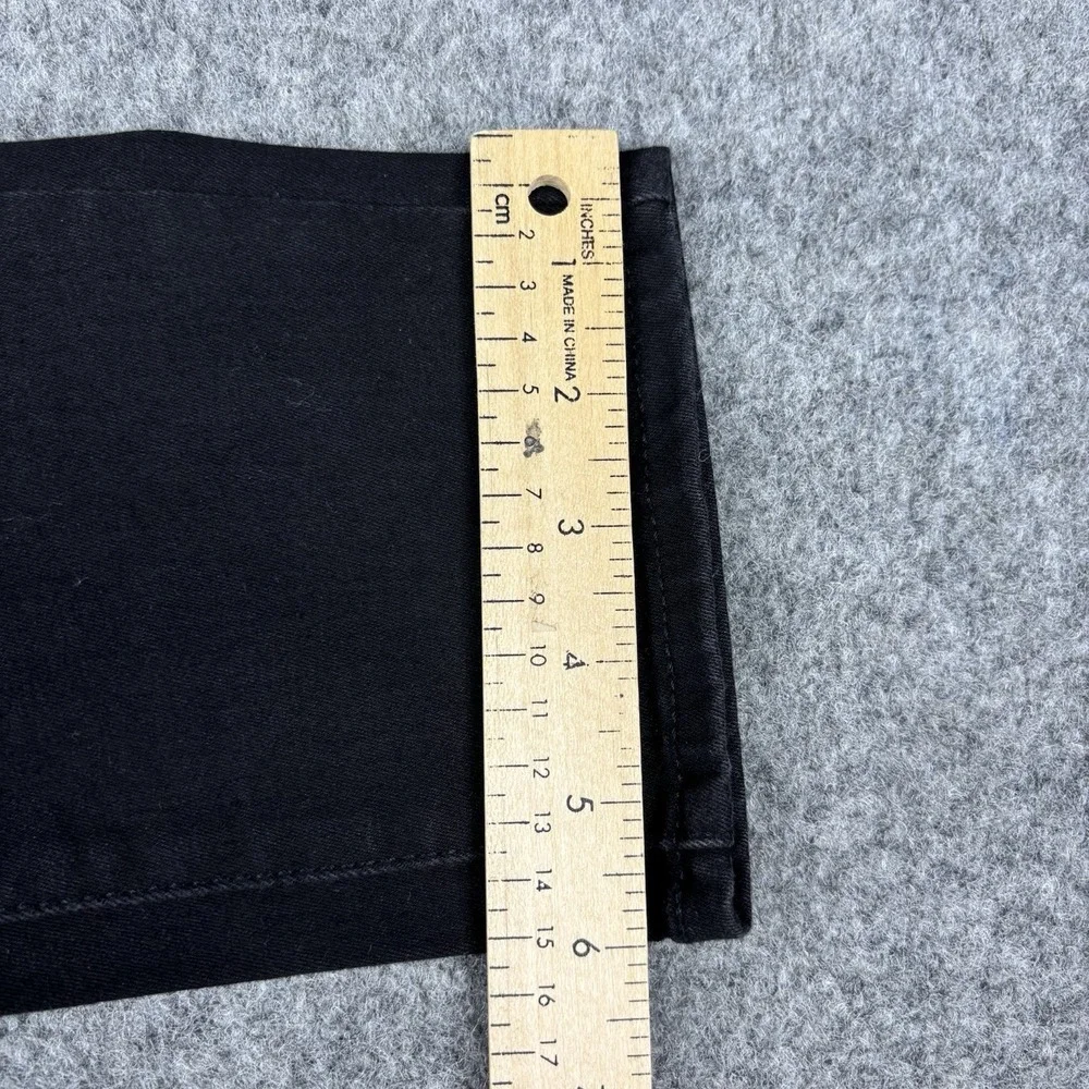 Levi's Jeans Women's Size 33 Slimming‎ Skinny (Fits 34x28) Black Skater Stretch